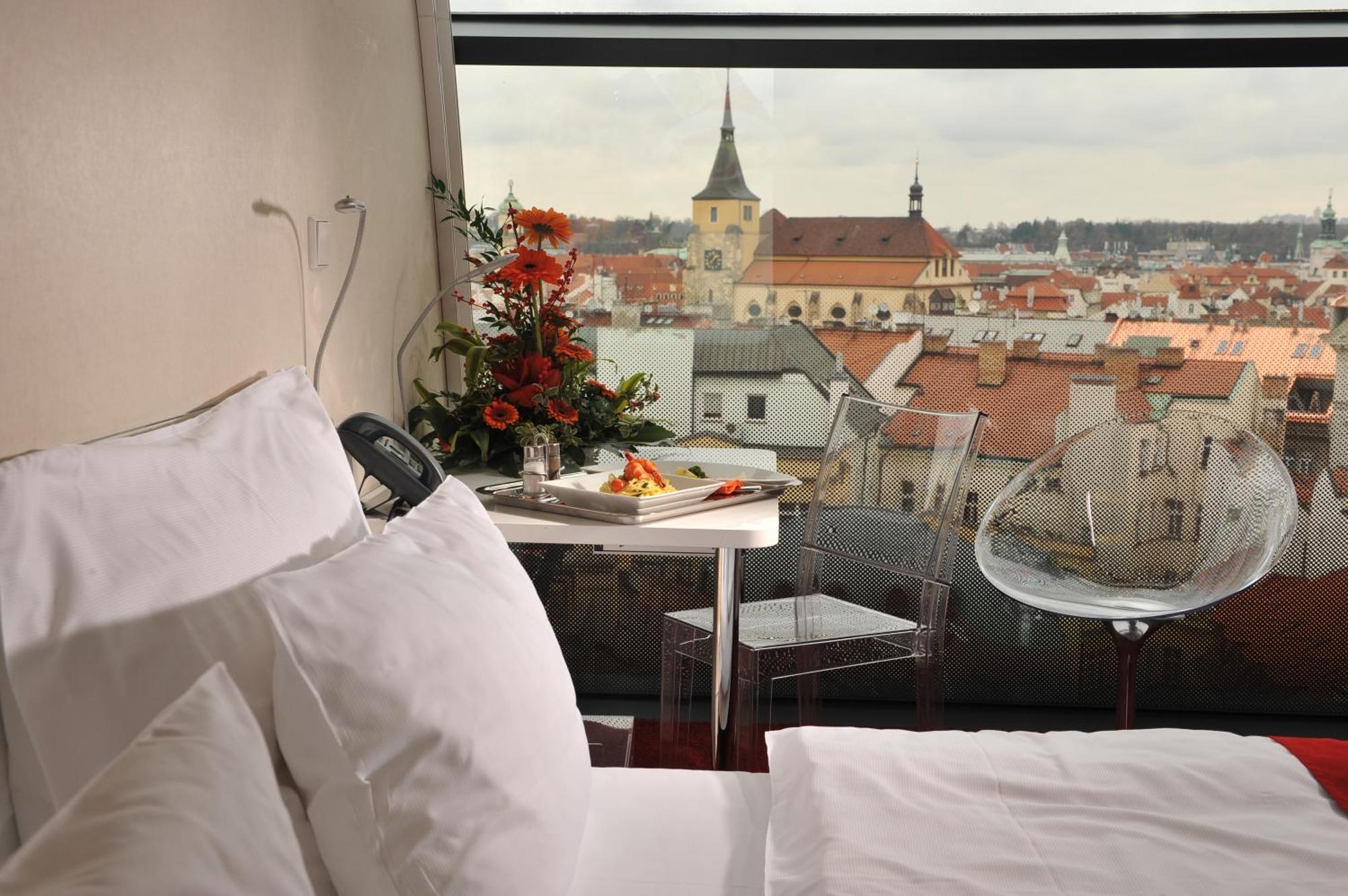 Hotel Metropol Design Old Town 4*